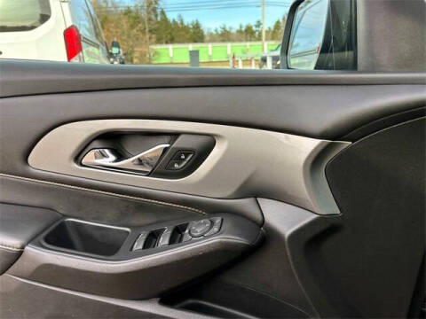 2021 Chevrolet Traverse RS