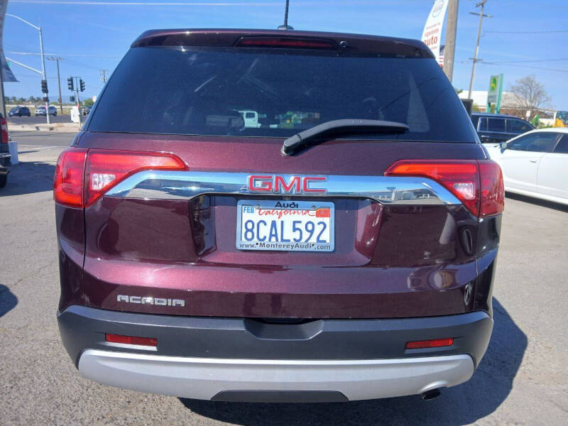 2018 GMC Acadia SLE-1