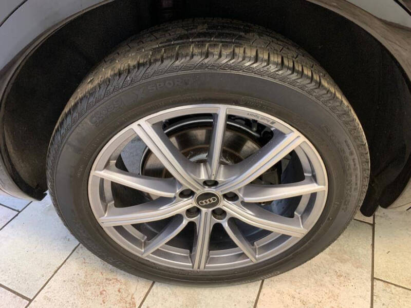 2022 Audi SQ5 3.0T quattro Premium Plus