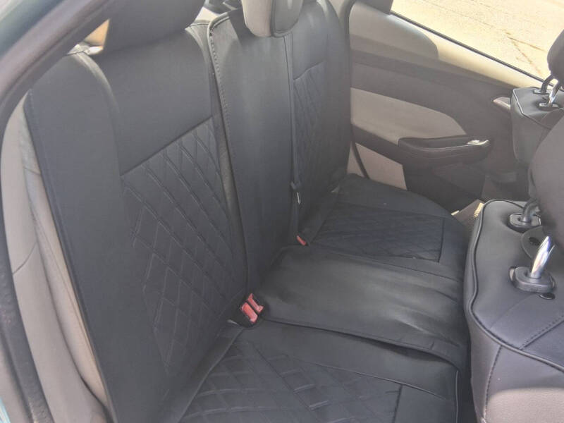 2012 Ford Focus SEL