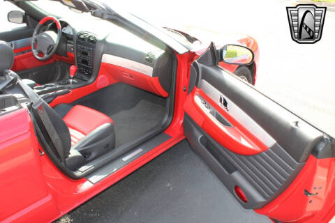 2002 Ford Thunderbird Deluxe