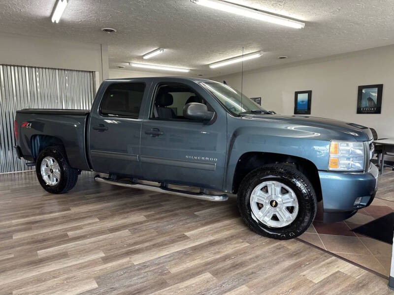 2011 Chevrolet Silverado 1500 for sale at FAIRLANE CAR CO. in Parma OH