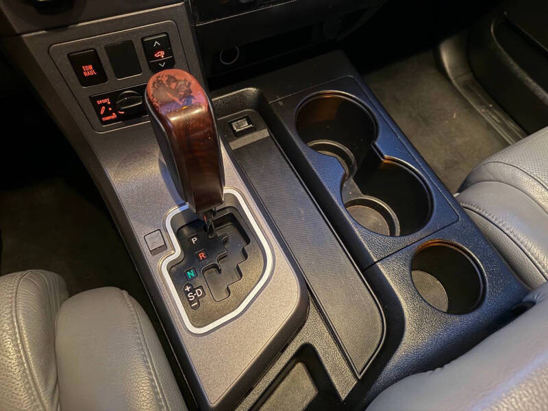 2015 Toyota Sequoia Platinum