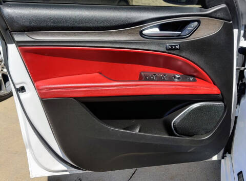 2020 Alfa Romeo Stelvio Ti Sport