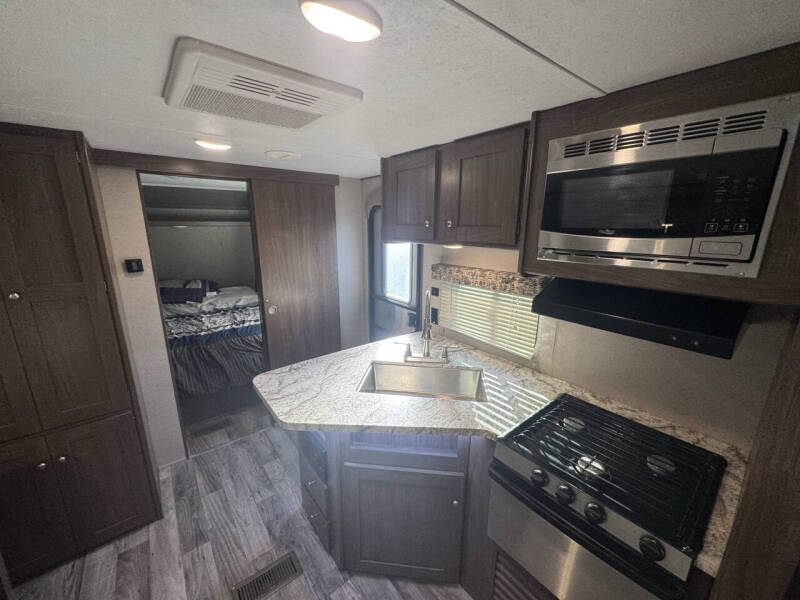 2019 Keystone RV Hideout M-28 BHSWE