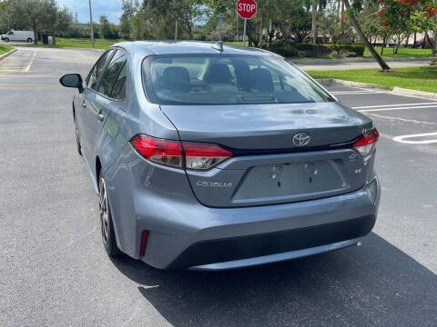 2022 Toyota Corolla LE