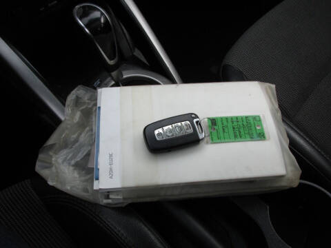 2013 Hyundai Veloster RE MIX