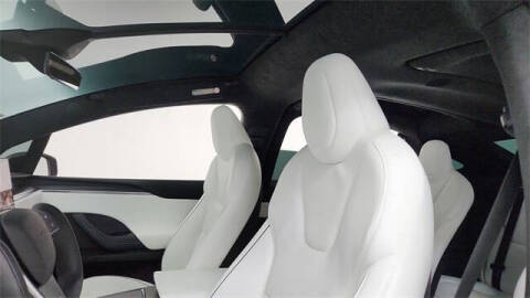 2022 Tesla Model X Plaid