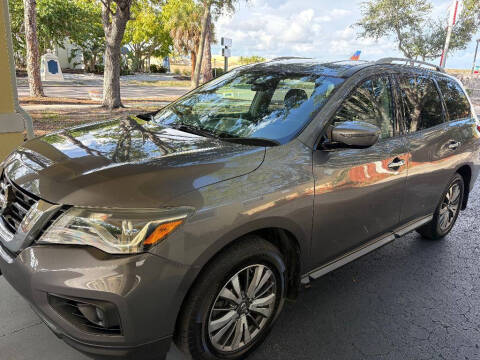 2017 Nissan Pathfinder S