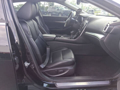 2022 Nissan Maxima 3.5 SV