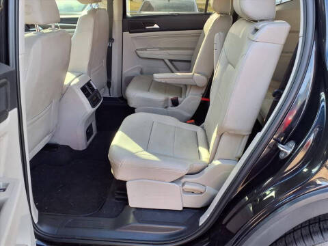 2022 Volkswagen Atlas SE