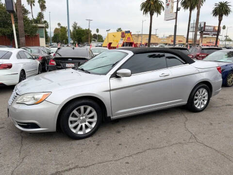 2012 Chrysler 200 Touring