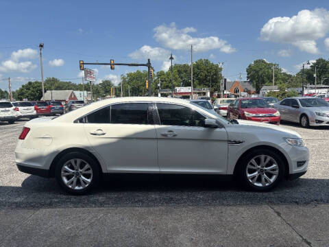 2012 Ford Taurus SEL
