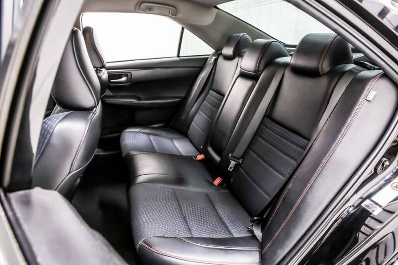 2015 Toyota Camry SE