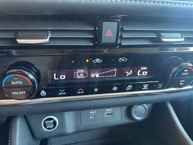 2022 Nissan Rogue SL