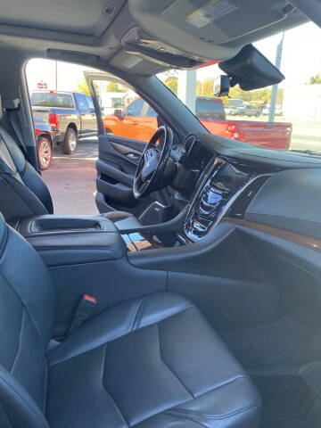 2020 Cadillac Escalade Premium Luxury