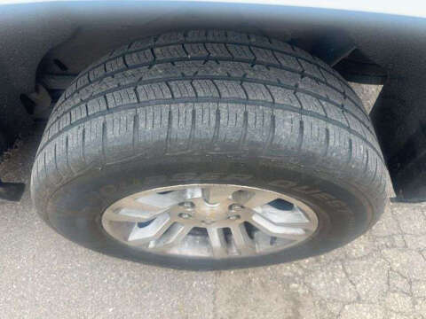 2018 Chevrolet Suburban LS