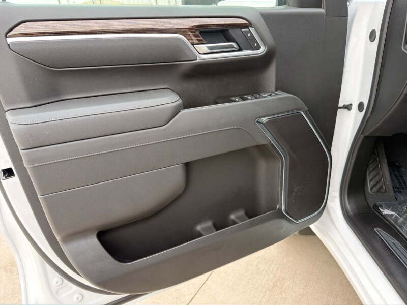 2026 GMC Sierra 1500 Elevation Standard