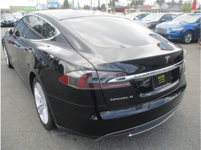 2014 Tesla Model S 85