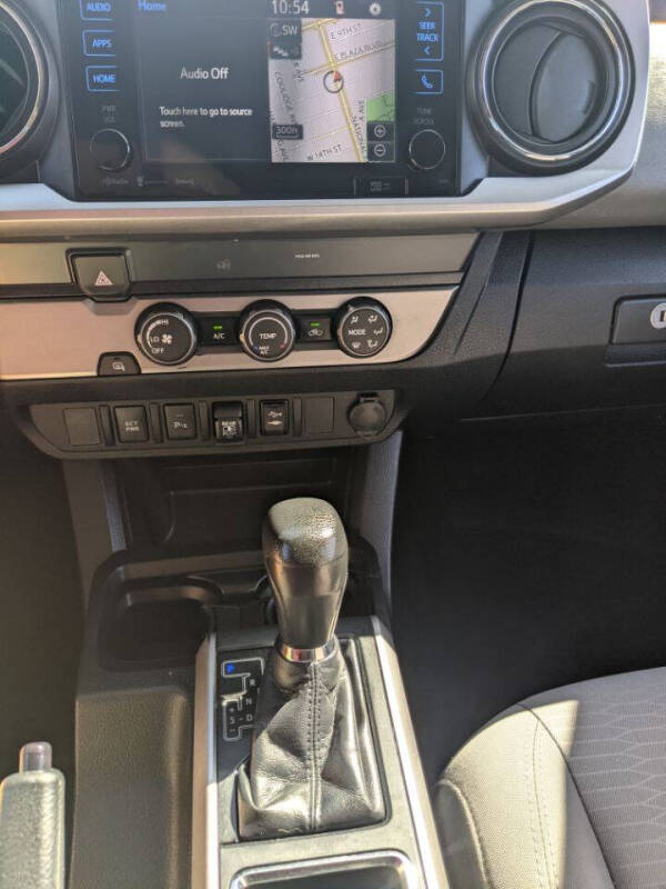 2019 Toyota Tacoma SR5 V6