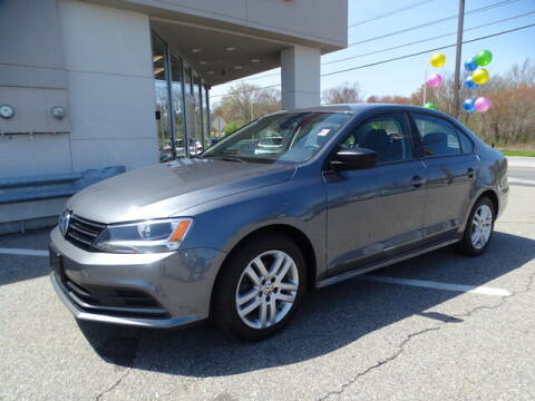 2015 Volkswagen Jetta for sale at KING RICHARDS AUTO CENTER in East Providence RI