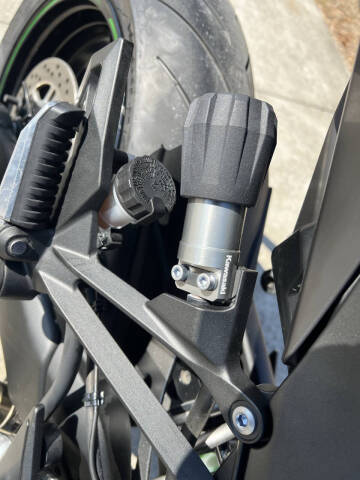 2023 Kawasaki Ninja 1000SX