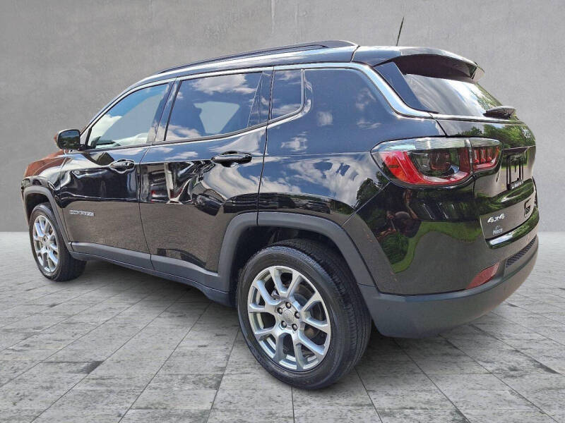 2023 Jeep Compass Latitude Lux