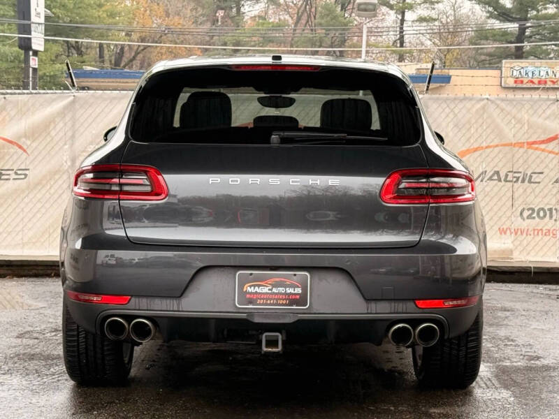 2018 Porsche Macan S