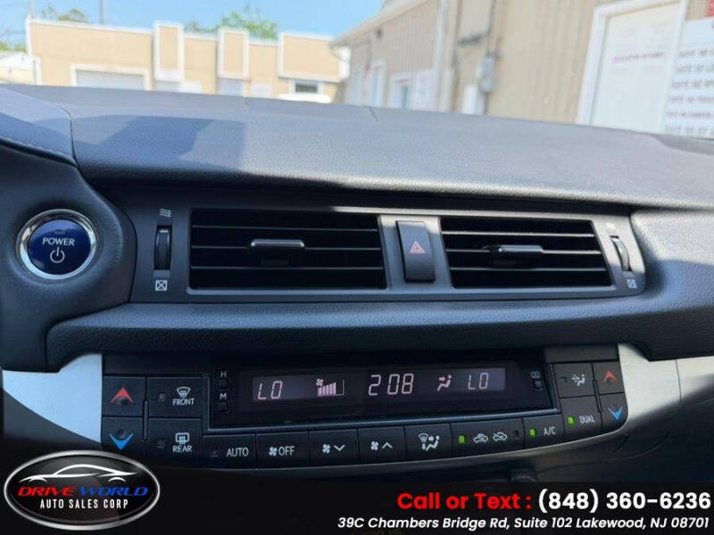 2011 Lexus CT 200h Premium