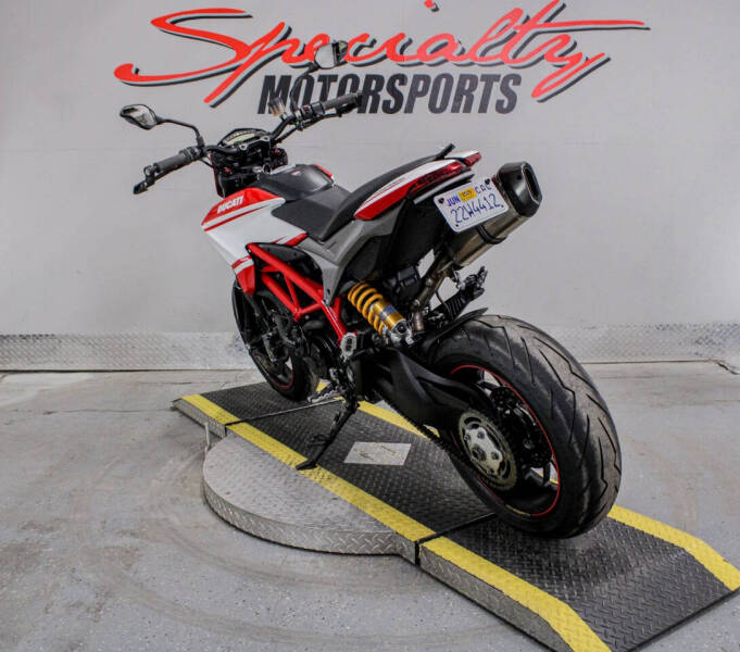 2015 Ducati Hypermotard
