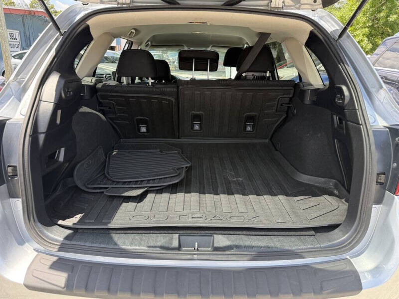 2017 Subaru Outback 2.5i Premium