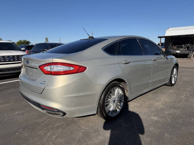 2015 Ford Fusion SE