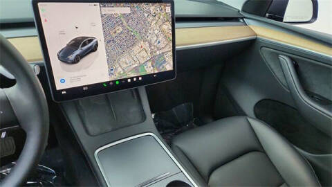 2025 Tesla Model Y Long Range