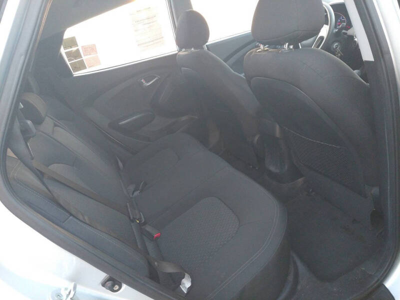 2011 Hyundai Tucson GL