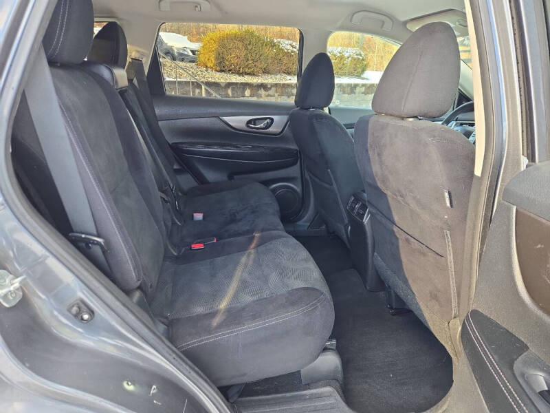 2015 Nissan Rogue SV