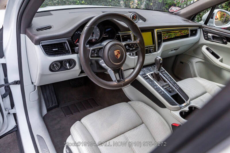 2015 Porsche Macan S