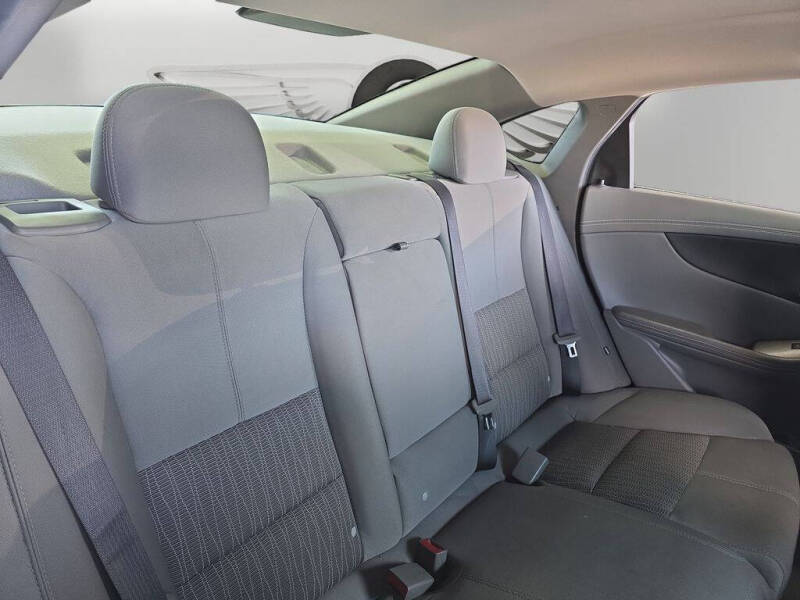 2017 Chevrolet Impala LS