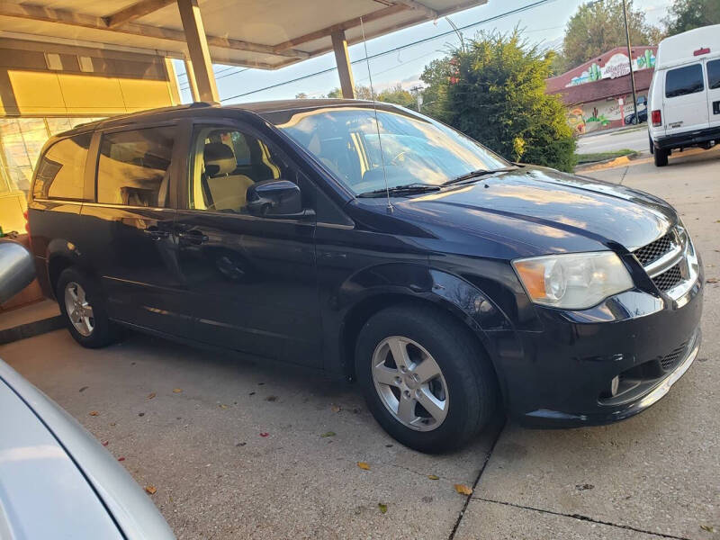 2011 Dodge Grand Caravan Crew