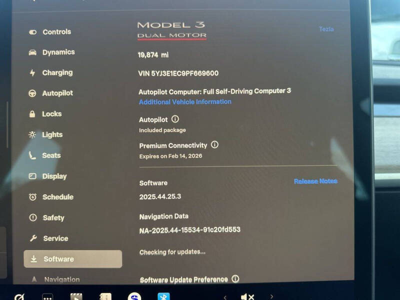 2023 Tesla Model 3 Performance