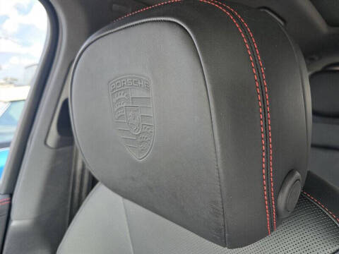 2022 Porsche Cayenne S