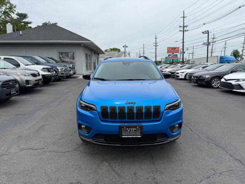2023 Jeep Cherokee Altitude Lux
