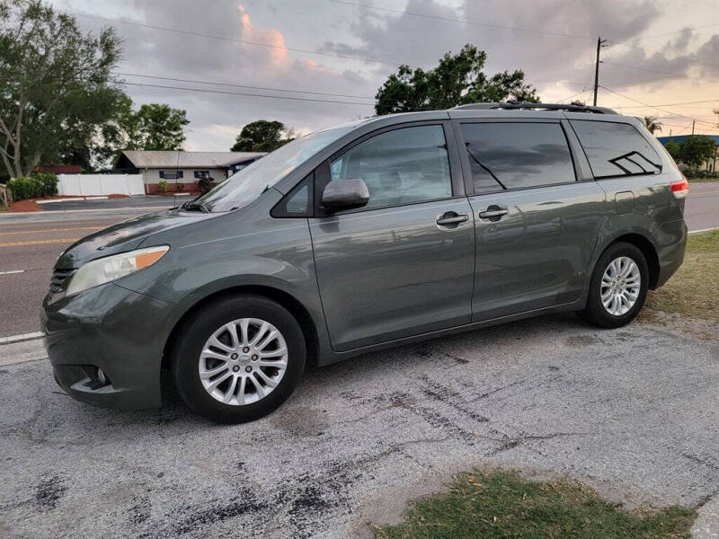 2013 Toyota Sienna