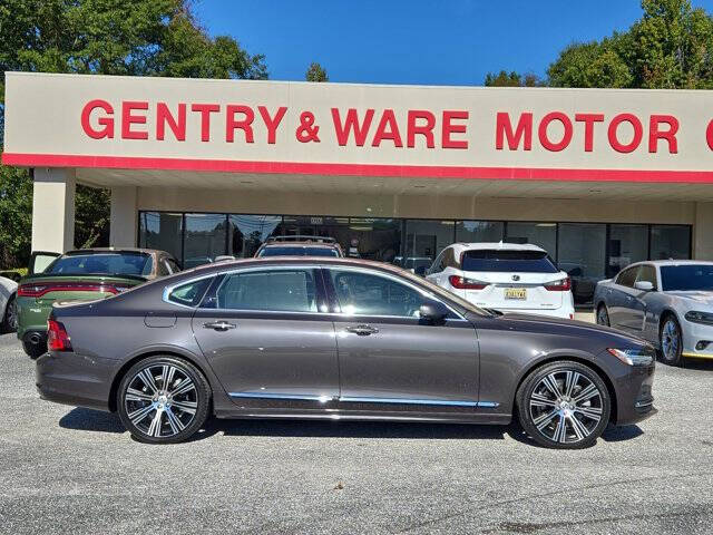 2022 Volvo S90 Inscription's photo
