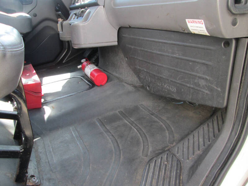 2007 Freightliner Business class M2