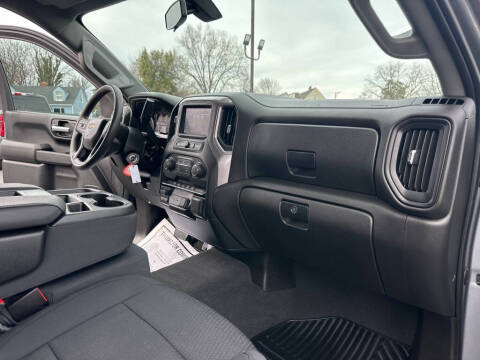 2021 Chevrolet Silverado 1500 Custom