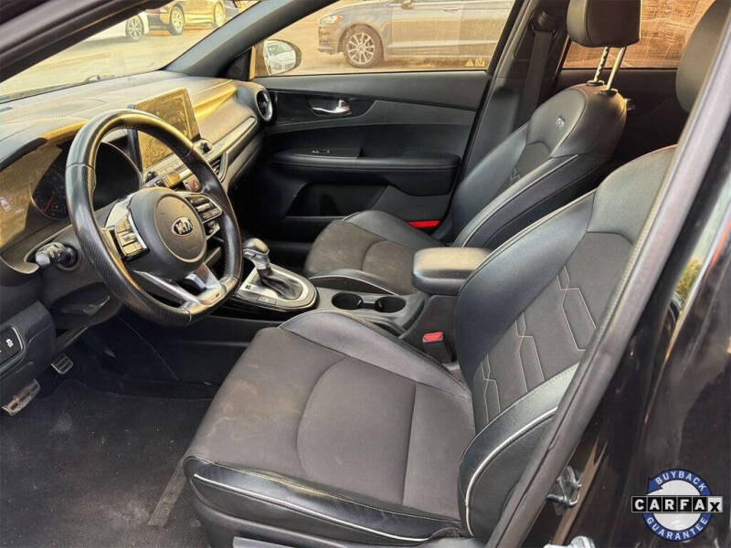 2021 Kia Forte GT Line