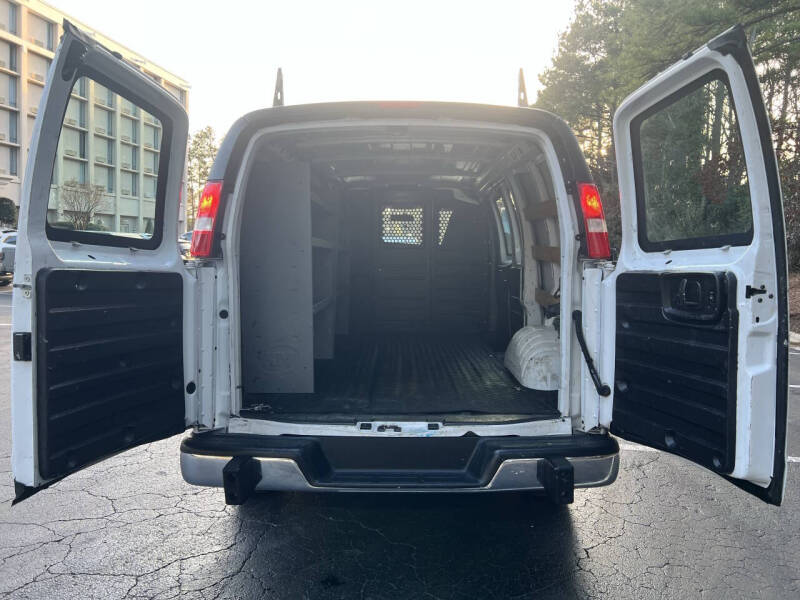 2020 GMC Savana 2500