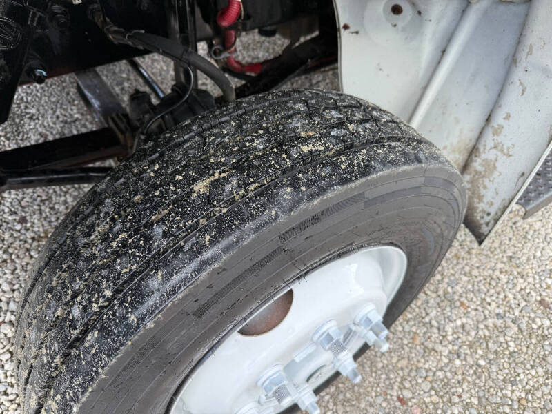 2022 Freightliner M2 106