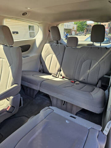 2017 Chrysler Pacifica Touring