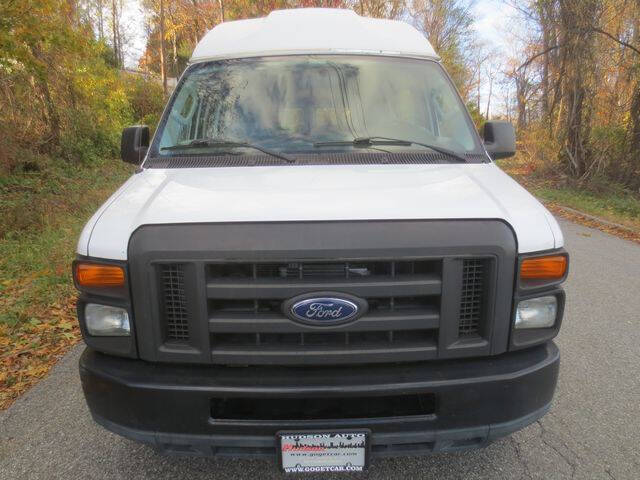 2011 Ford E-Series E-250